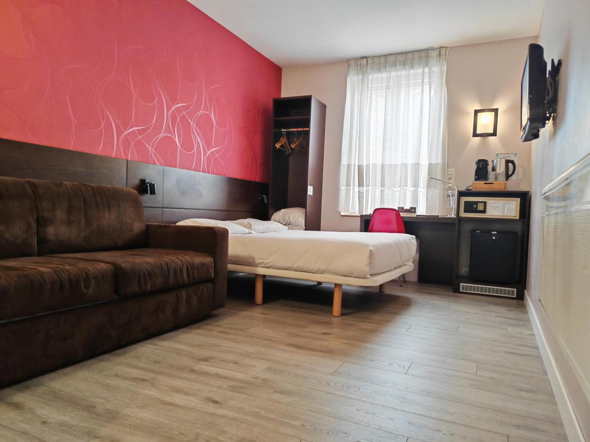 Urban Style, Hotel Le Cheval Noir, Saint-Etienne 外观 照片